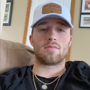 Meet your Posher, Travis